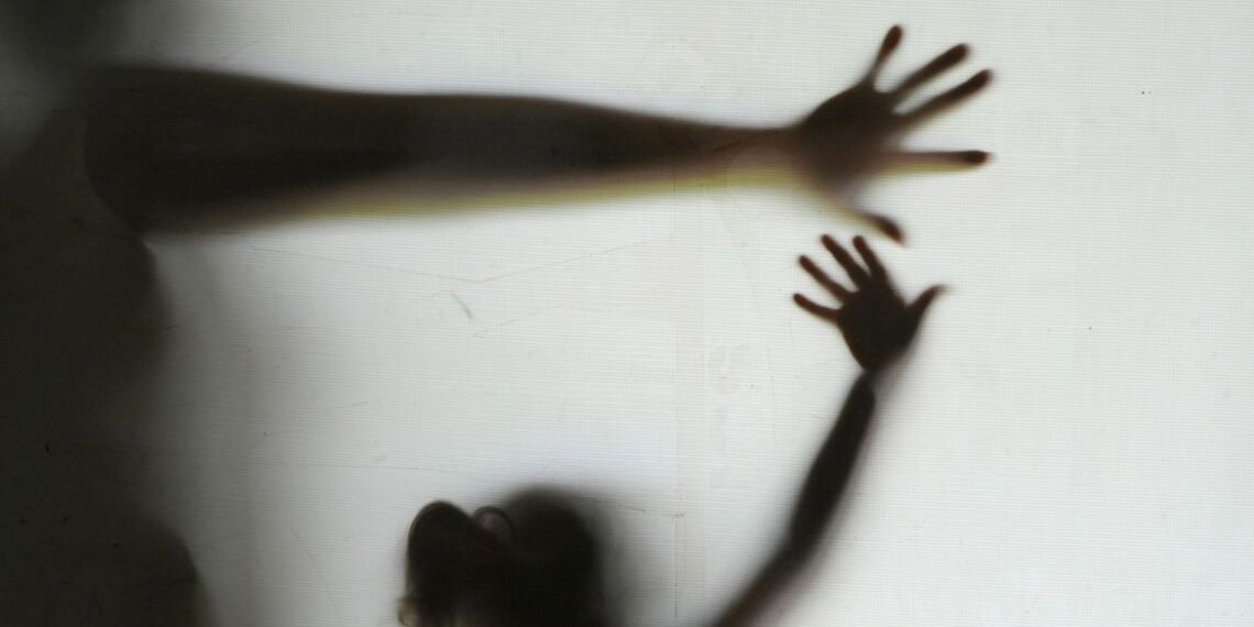 Violações sexuais contra crianças crescem quase 70% no Brasil