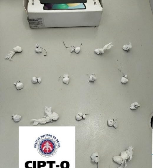 Polícia Militar da Bahia apreende droga no bairro Vila Rica