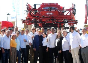 Jerônimo e Lula participam da abertura da Bahia Farm Show, que espera movimentar R$ 8 bilhões em negócios