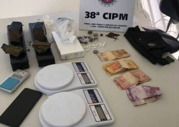 PM prende indivíduos com drogas em Bom Jesus da Lapa