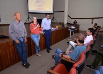 Secretaria de Cultura e Turismo de Barreiras promove escutas e orientações para facilitar o acesso de produtores e fazedores de cultura aos recursos da Lei Paulo Gustavo