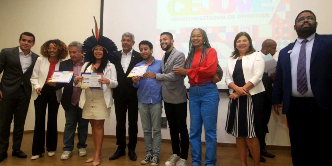 Em Salvador, Jerônimo participa da Cerimônia de Posse do Conselho Estadual de Juventude da Bahia