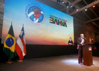 Personalidades e instituições são homenageadas com a Medalha 2 de Julho