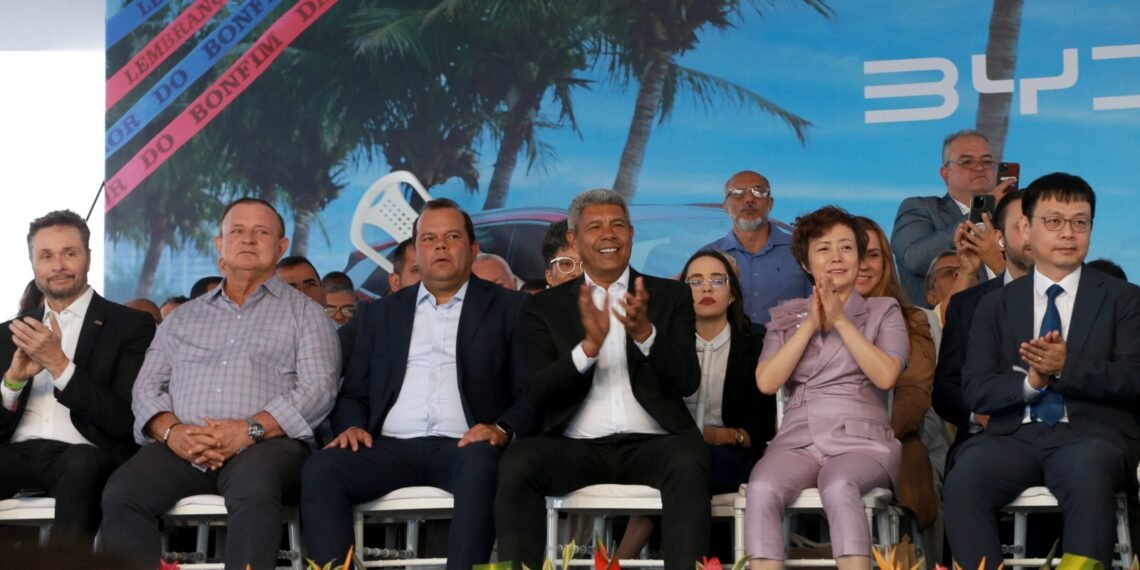“Vamos transformar a Bahia no centro da América Latina”, afirma vice-presidente global da BYD, Stella Li