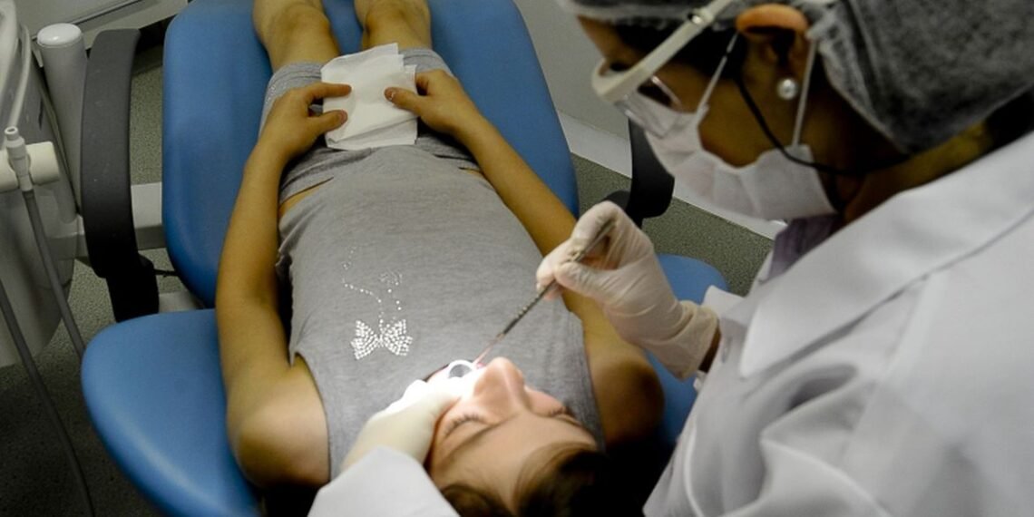 Governo vai pagar bônus de desempenho para equipes de saúde bucal