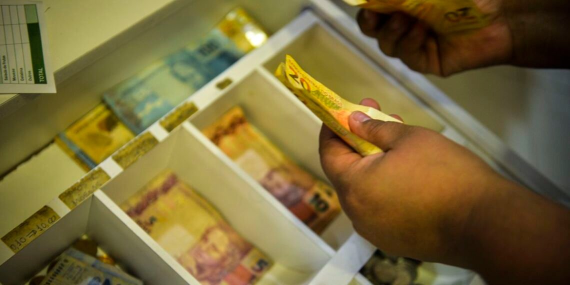 Renegociação de dívidas da faixa 2 do Desenrola Brasil começa hoje