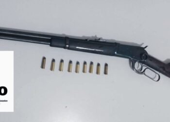 RONDESP/CPR-OESTE PRENDE INDIVIDUO POR PORTE ILEGAL DE ARMA DE FOGO