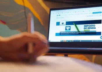 Lula sanciona nesta segunda-feira lei que altera as faixas do Imposto de Renda; entenda o que muda