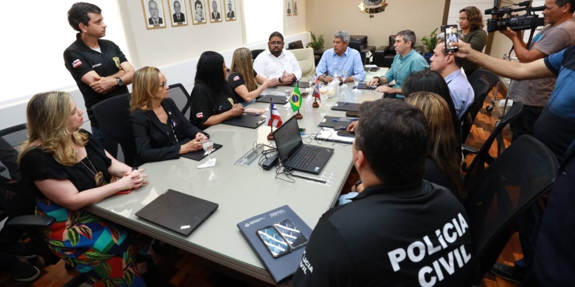 Governador realiza reuniões com órgãos estaduais envolvidos na investigação do caso Mãe Bernadete