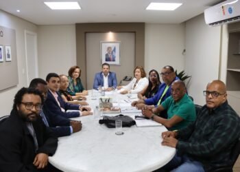 Gestão apresenta balanço e discute melhorias do Planserv com líderes sindicais