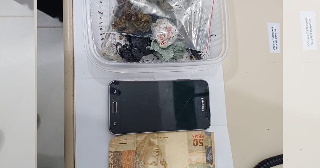 ROCAM da 83ª CIPM prende em flagrante suspeito de tráfico