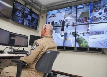 Estado entrega viaturas e outras obras para a Polícia Militar e Corpo de Bombeiros em Teixeira de Freitas; investimento chega a mais de R$ 10 milhões