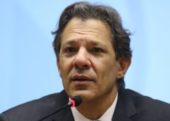 Fim do parcelamento sem juros prejudicará consumidores, diz Haddad