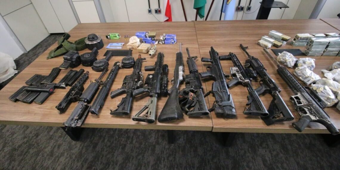 Ações policiais apreendem 51 fuzis em 2023, número recorde na história da Segurança Pública da Bahia