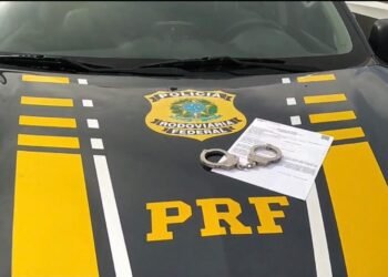 Foragido condenado por tráfico de drogas e associação ao tráfico é preso pela PRF em Barreiras (BA)