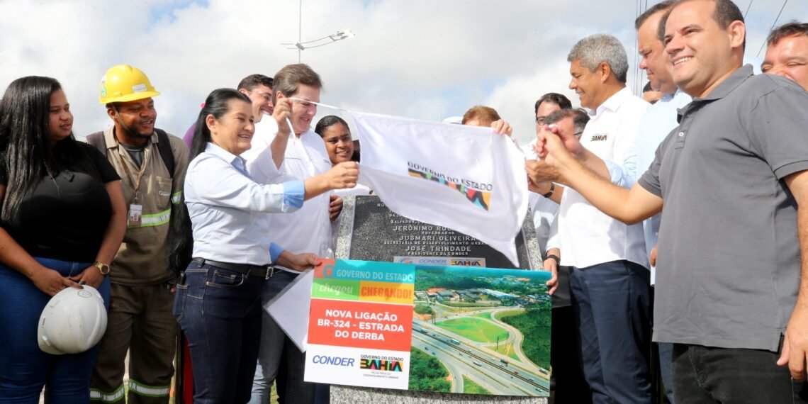 Governo do Estado entrega nova ligação entre a BR-324 e a Estrada do Derba, em Águas Claras
