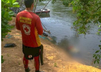 Barreiras: Bombeiros militares resgatam corpo no Rio Branco, Povoa Nova Vida