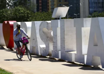 Inmet alerta para baixa umidade em 12 unidades da federação