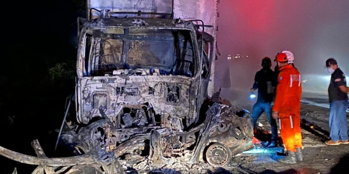 Polícia identifica motorista que morreu carbonizado em acidente na 242