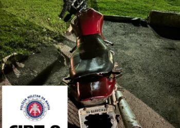 Rondesp faz apreensão de veículo furtado e conduz autor à Delegacia