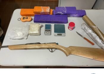 86ª CIPM realiza apreensão de arma de fogo e drogas