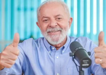 Lula diz que “terá o maior prazer” em justificar vetos ao Orçamento