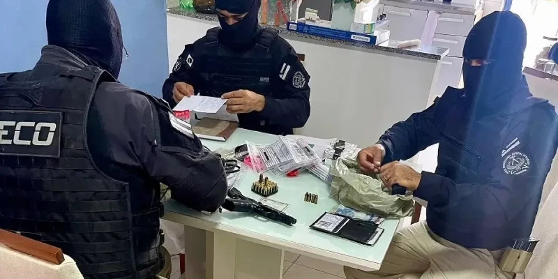 MP investiga mais de 60 policiais de 16 cidades baianas por envolvimento com milícia