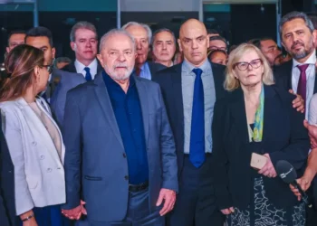 Governo Lula recicla lema do STF, chama ato do 8/1 de ‘Democracia Inabalada’ e espera 500 convidados