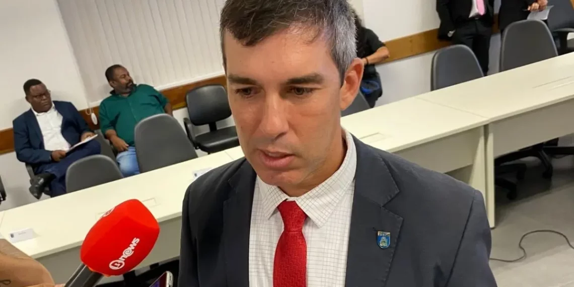 Câmeras corporais em PMs funcionarão de forma ininterrupta e podem começar a ser utilizadas durante Carnaval, indica Werner