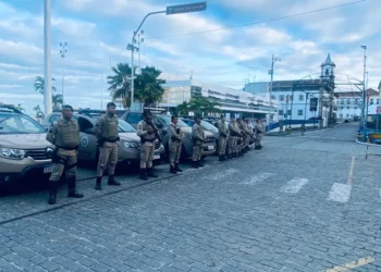Operação da PM resulta na apreensão de 19 armas de fogo em 12h na Bahia