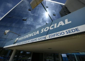 Vai ficar mais difícil se aposentar em 2024? Entenda as mudanças nas exigências