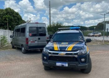 PRF apreende DUCATO com sinais identificadores adulterados