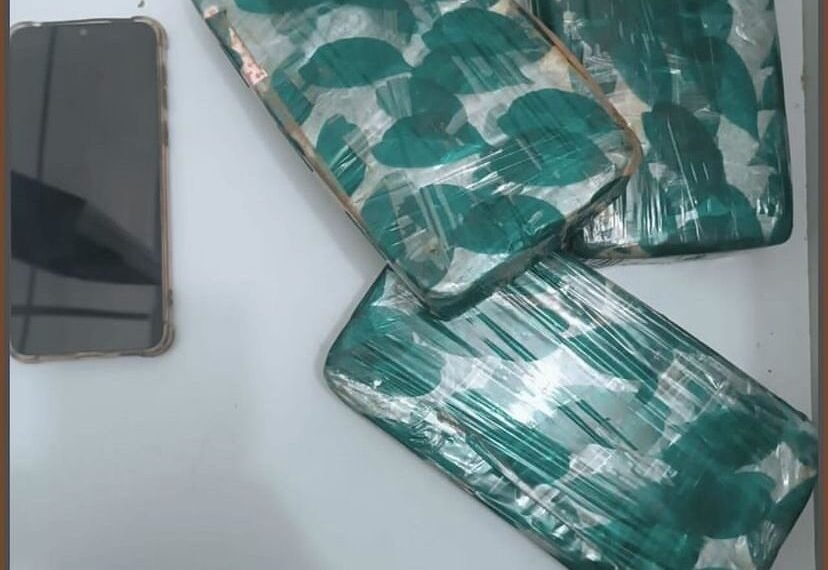 Após troca de informações entre a PRF e PMBA, mulher é presa por tráfico interestadual de drogas em Riachão das Neves