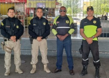 PRF e órgãos parceiros se unem para promover ação educativa sobre segurança no trânsito na Bahia