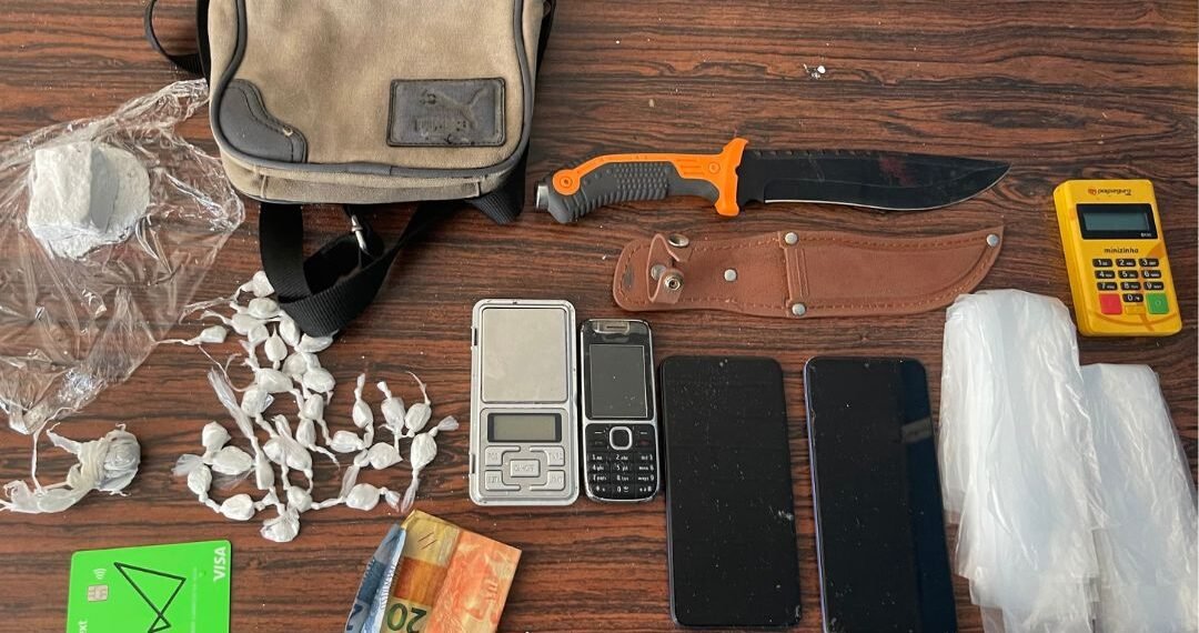 86ª CIPM retira drogas de circulação e conduz três indivíduos por tráfico de drogas