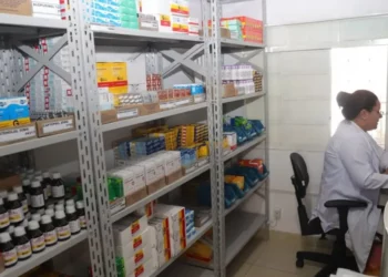 Combate à dengue: Bahia recebe R$ 24,5 milhões para reforçar assistência farmacêutica