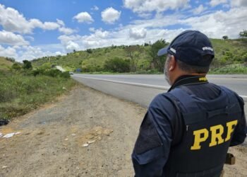 PRF na Bahia lança Operação Semana Santa 2024 com foco na segurança viária e garantia da mobilidade nas rodovias