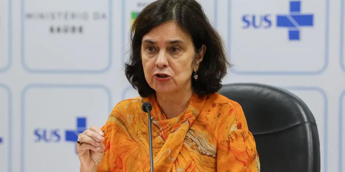 Brasil passa a adotar esquema de dose única contra o HPV