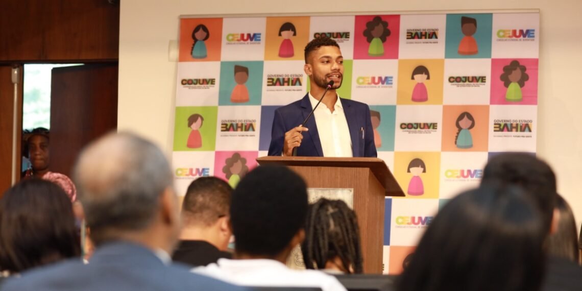 Estado promove encontro de capacitação de gestores municipais e discute políticas para a juventude na Bahia