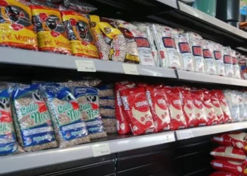 Reforma tributária prevê desoneração integral de 18 categorias de produtos da cesta básica; veja quais