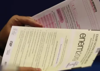 Provas do Enem 2024 serão nos dias 3 e 10 de novembro em todo o Brasil; veja como se inscrever