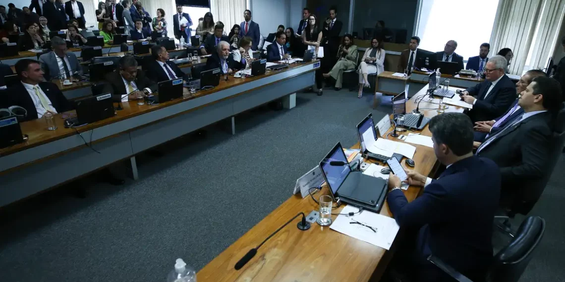 CCJ do Senado aprova novo seguro obrigatório para veículos