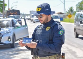 Operação São Pedro: PRF visa garantir segurança viária durante festividades juninas na Bahia.