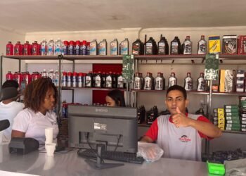 Riachão das Neves Inaugura nova loja de peças para Carro e Moto