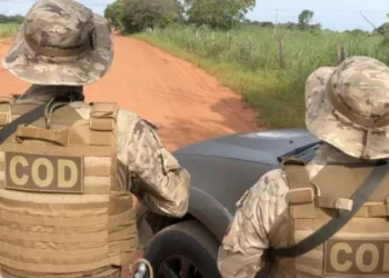 Criminosos morrem em confronto com a Polícia Militar após torturar família e roubar R$ 70 mil na zona rural de Almas