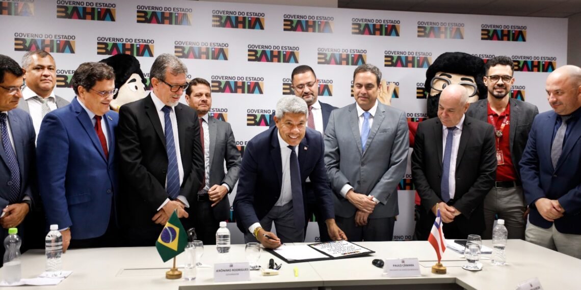 Parceria entre Governo do Estado e Banco do Nordeste deve ampliar programa de microcrédito na Bahia