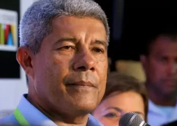 Governo Jerônimo é aprovado por 63% dos eleitores baianos, diz pesquisa