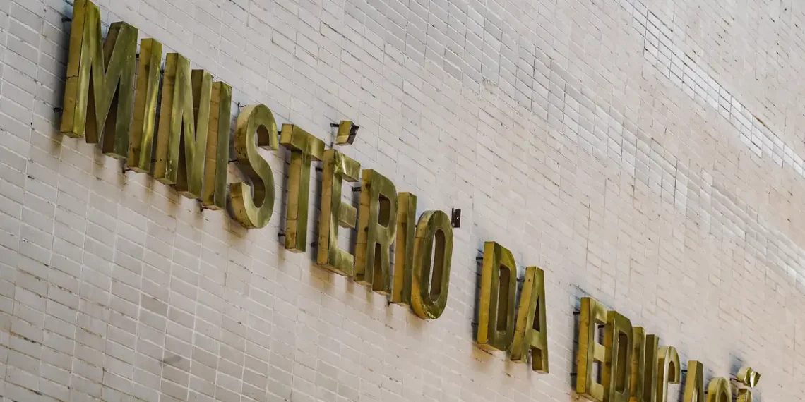 MEC institui Enade das Licenciaturas para futuros docentes