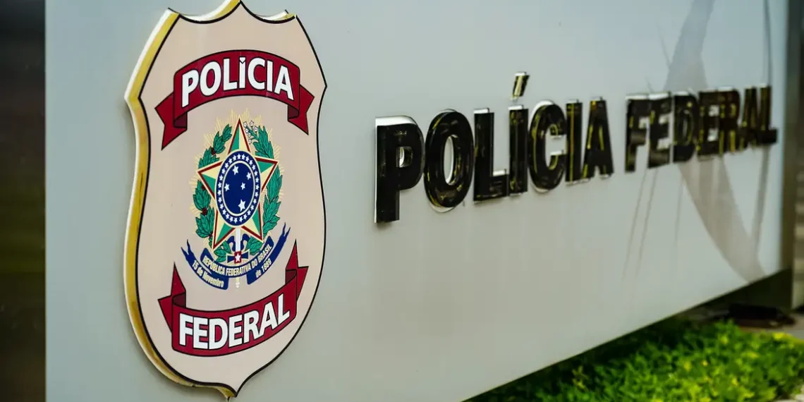 Ação da PF em sete estados mira tráfico internacional de drogas