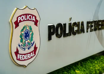 Ação da PF em sete estados mira tráfico internacional de drogas